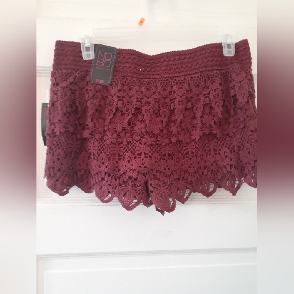 Lace maroon shorts, thick elastic waistband, size medium, No Boundaries